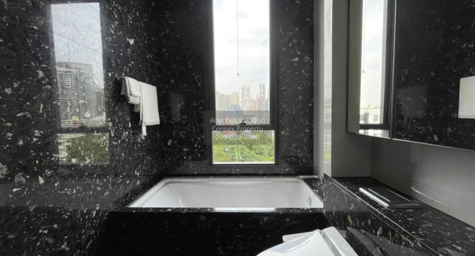 For rent 1 bed condo in Khlong Toei, Bangkok