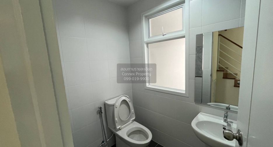 For rent 4 bedrooms townhouse in Huay Yai, Pattaya