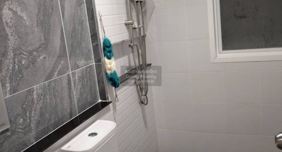 For rent 4 bedrooms townhouse in Huay Yai, Pattaya