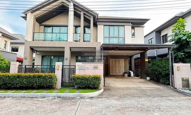 For rent 4 bedrooms house in Saphan Sung, Bangkok