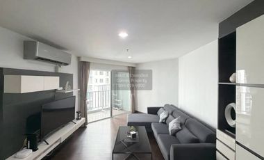 À louer 2 chambres condo à Huai Khwang, Bangkok