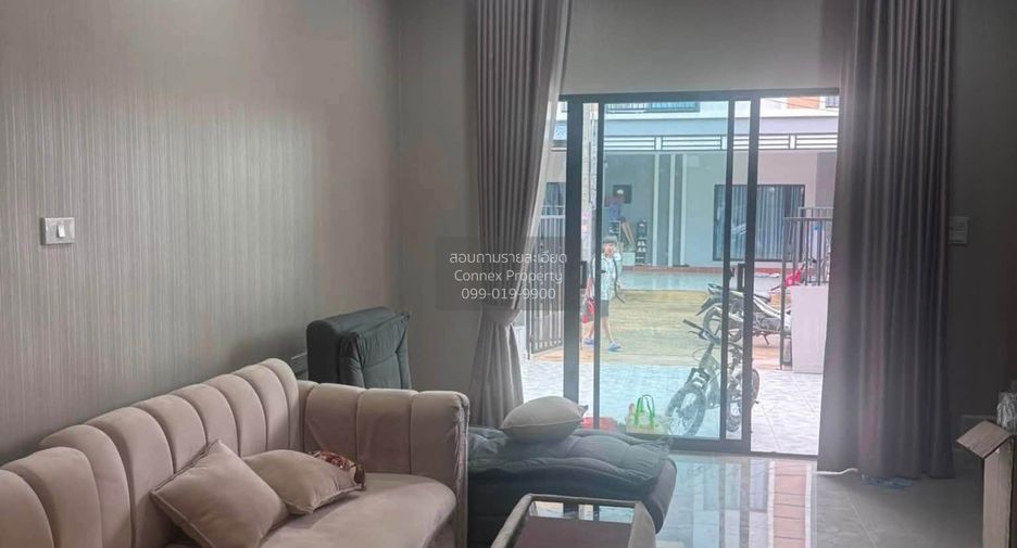 For rent 3 bedrooms townhouse in Sai Mai, Bangkok