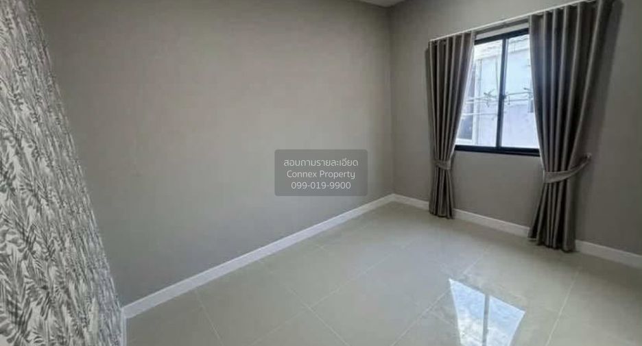 For rent 3 bedrooms townhouse in Sai Mai, Bangkok