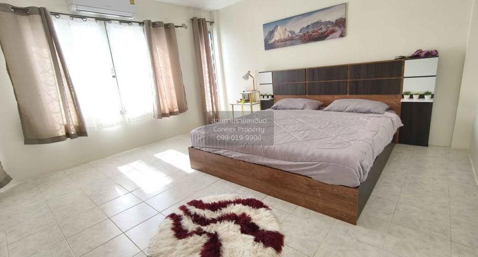 For rent 2 bedrooms townhouse in Bang Lamung, Chonburi