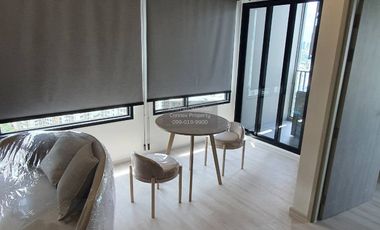 Wohnung zur Miete mit 1 Zimmer in Huai Khwang, Bangkok