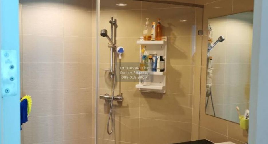 Condo en alquiler de 2 habitaciones en Huai Khwang, Bangkok