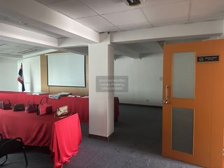 Oficina en alquiler de 1 habitaciones en Mueang Nonthaburi, Nonthaburi