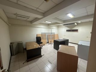 Oficina en alquiler de 1 habitaciones en Mueang Nonthaburi, Nonthaburi