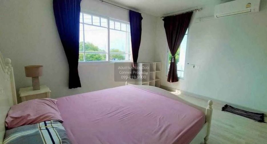 For rent 3 bedrooms townhouse in Huay Yai, Pattaya