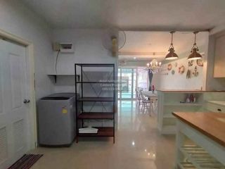 For rent 3 bedrooms townhouse in Bang Lamung, Chonburi