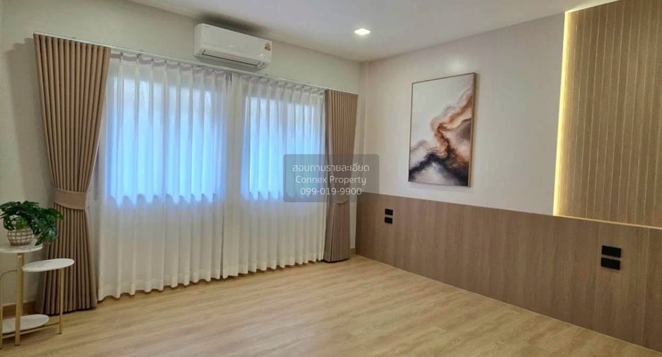 Casa en alquiler de 4 habitaciones en Huay Yai, Pattaya