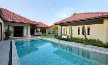Casa en alquiler de 4 habitaciones en Huay Yai, Pattaya