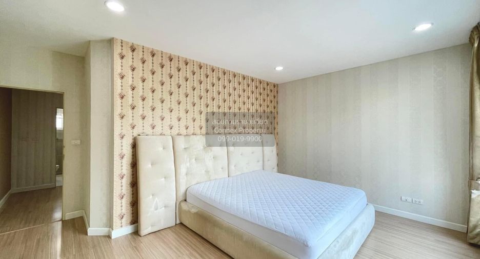 For rent 3 ベッドルーム townhouse in Bang Kapi, Bangkok
