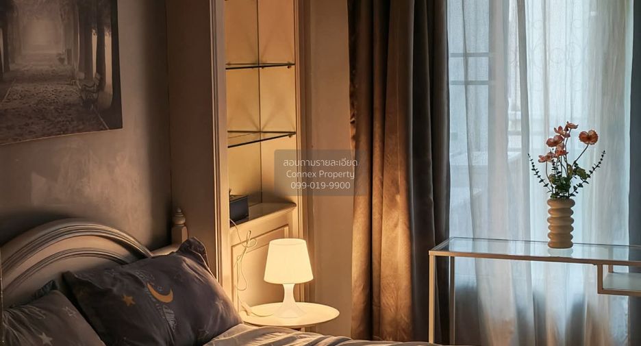 For rent 3 bedrooms townhouse in Yan Nawa, Bangkok