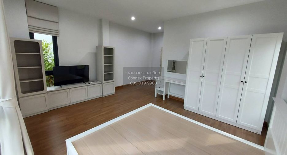 For rent 4 ベッドルーム townhouse in Bang Kapi, Bangkok