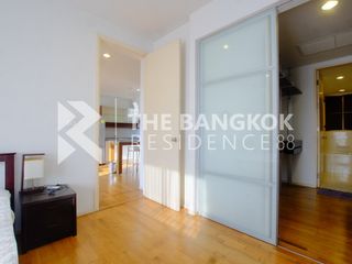 Condo en venta de 2 habitaciones en Huai Khwang, Bangkok