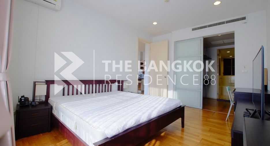 Condo en alquiler de 2 habitaciones en Huai Khwang, Bangkok