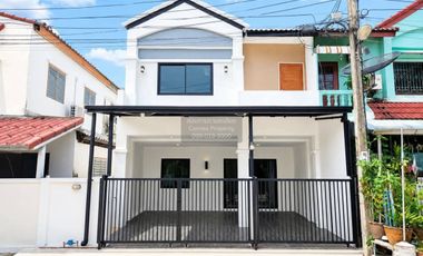 出售 4 卧室 联排别墅 在 Mueang Nonthaburi, Nonthaburi