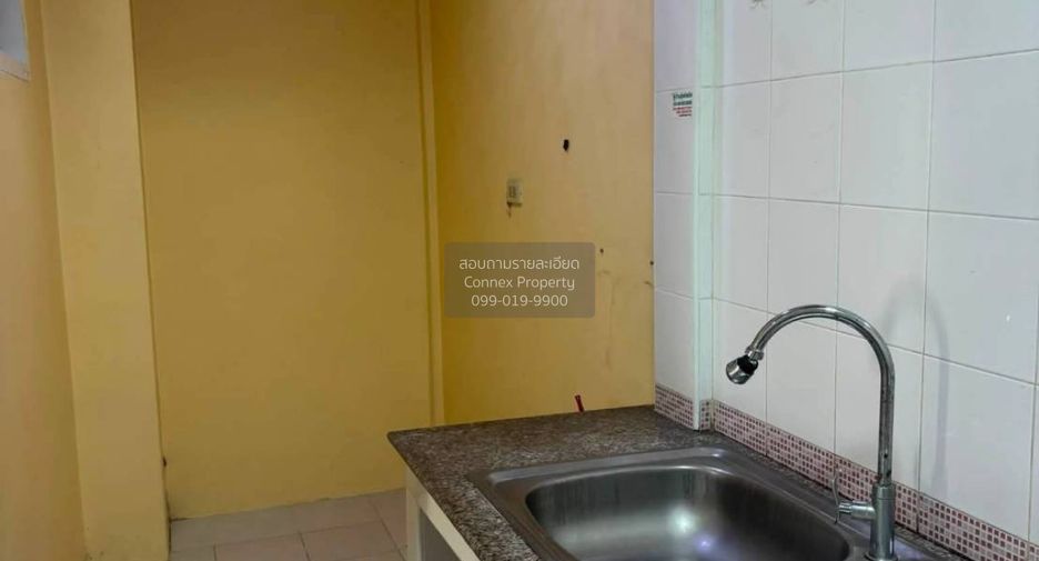 À vendre 3 chambres maison de ville à Mueang Samut Sakhon, Samut Sakhon