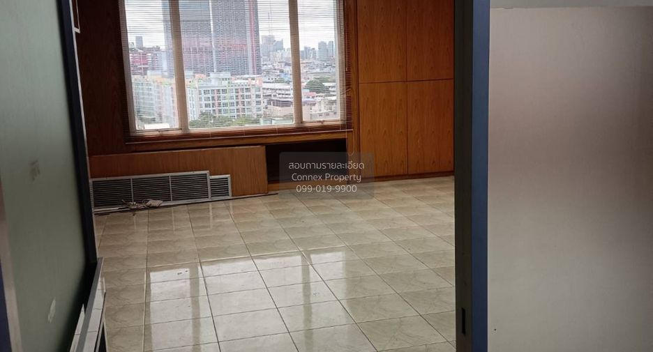 Büro zum Kauf mit 1 Zimmer in Huai Khwang, Bangkok