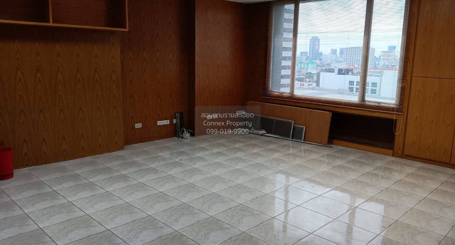Büro zum Kauf mit 1 Zimmer in Huai Khwang, Bangkok