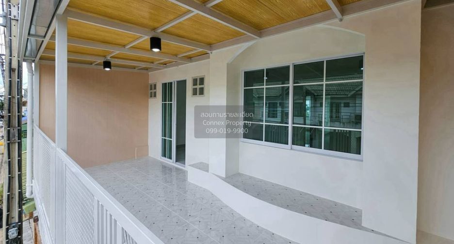 À vendre 5 chambres maison de ville à Bang Bua Thong, Nonthaburi