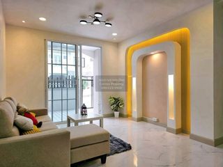 À vendre 5 chambres maison de ville à Bang Bua Thong, Nonthaburi