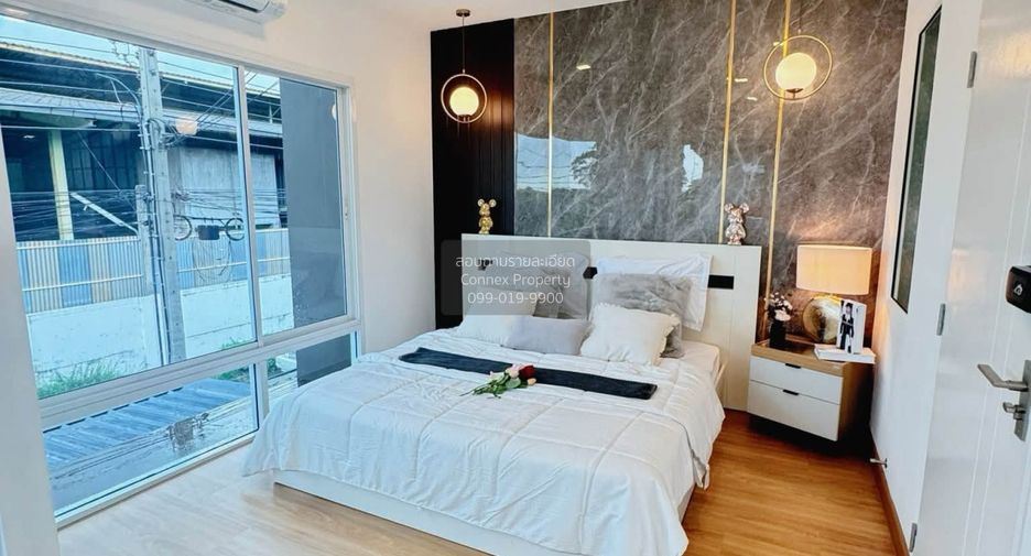 À vendre 4 chambres maison de ville à Mueang Nonthaburi, Nonthaburi