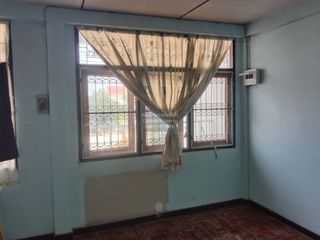 For sale 2 bedrooms townhouse in Phra Pradaeng, Samut Prakan