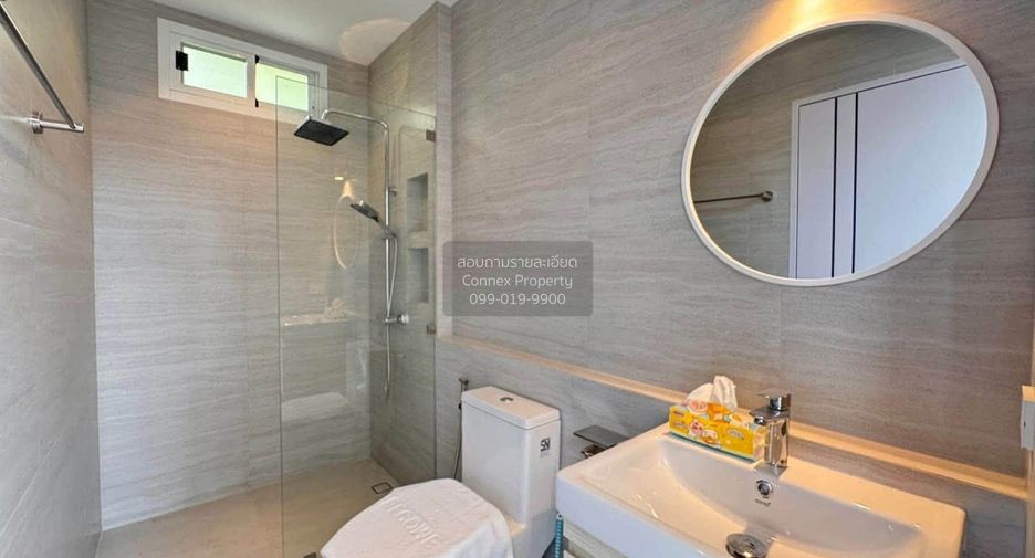 For sale 4 bedrooms house in Huay Yai, Pattaya