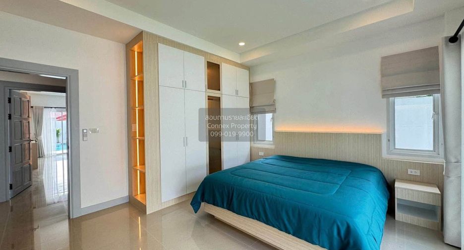 For sale 4 bedrooms house in Huay Yai, Pattaya