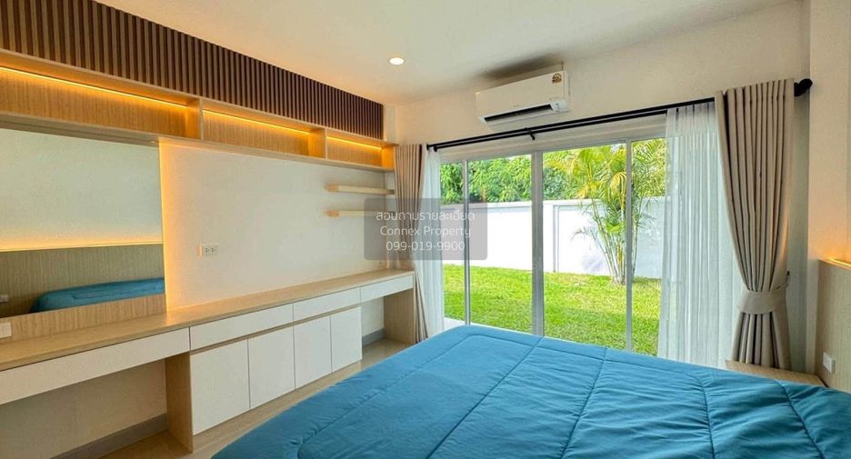 For sale 4 bedrooms house in Huay Yai, Pattaya