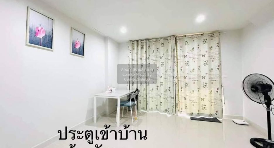 出售 3 卧室 联排别墅 在 Phuket Town, 普吉