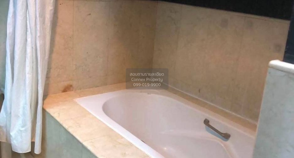 For sale 1 Beds condo in Dusit, Bangkok