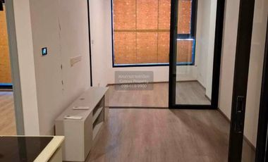 For sale 1 bed condo in Huai Khwang, Bangkok
