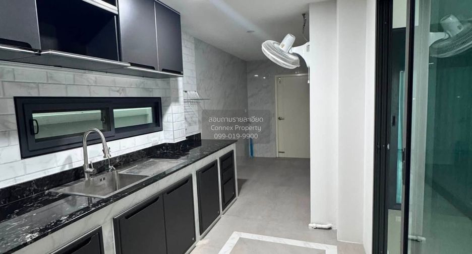 For sale 4 bedrooms house in Bang Yai, Nonthaburi