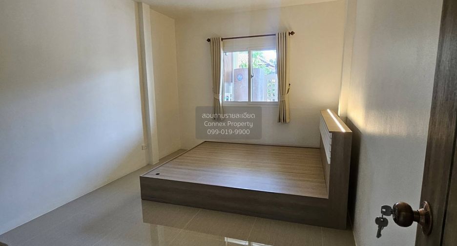 出售 2 卧室 联排别墅 在 Mueang Chon Buri, Chon Buri