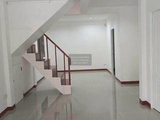 For sale 4 bedrooms townhouse in Thanyaburi, Pathum Thani