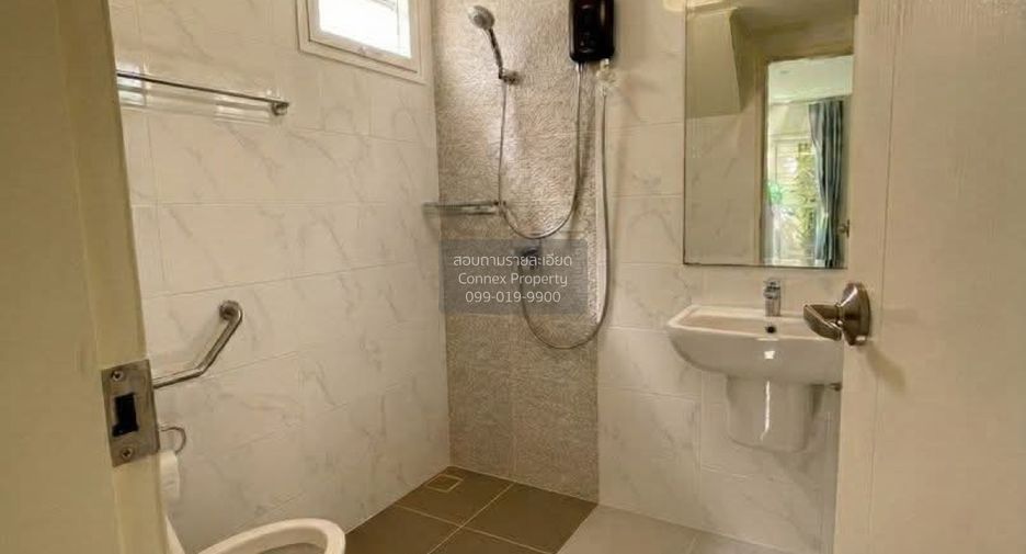For sale 4 bedrooms house in Lam Luk Ka, Pathum Thani