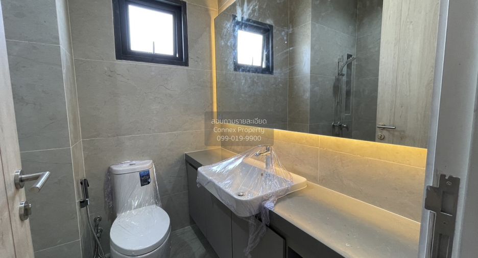 Casa en venta de 3 habitaciones en Watthana, Bangkok