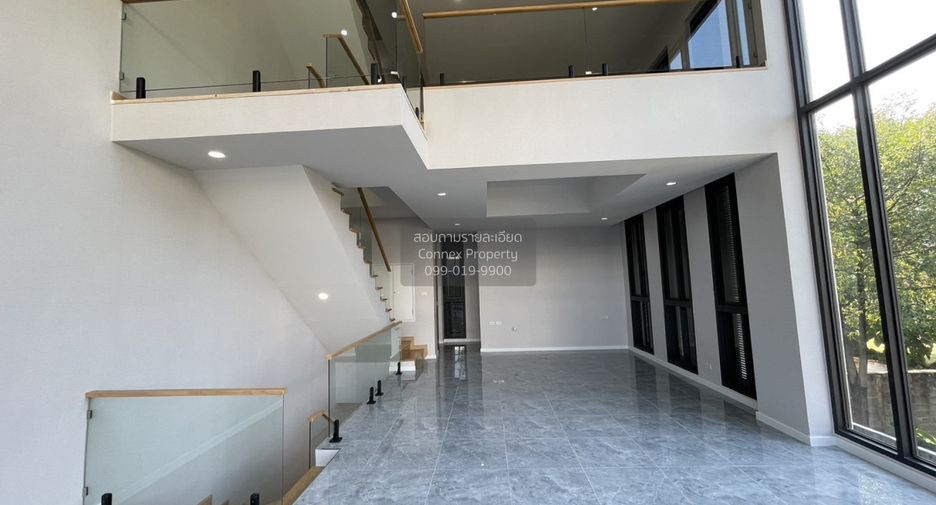 Casa en venta de 3 habitaciones en Watthana, Bangkok