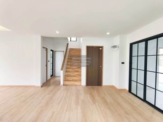 Casa en venta de 4 habitaciones en Thalang, Phuket