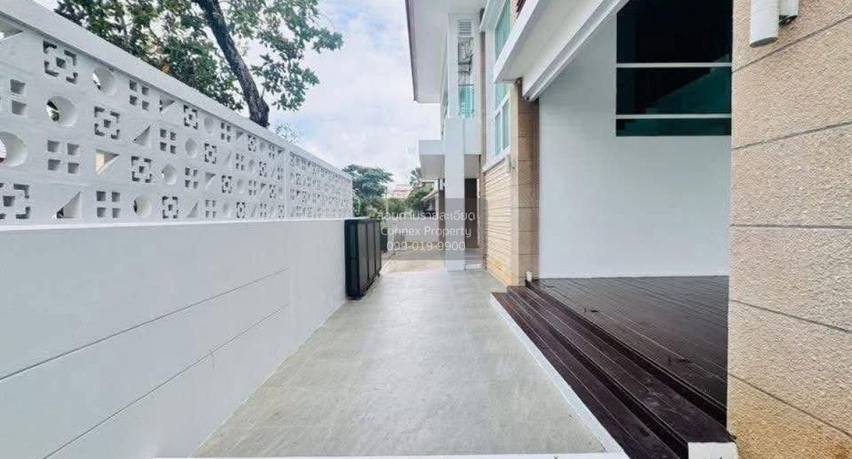 À vendre 5 chambres maison à Bang Lamung, Chonburi