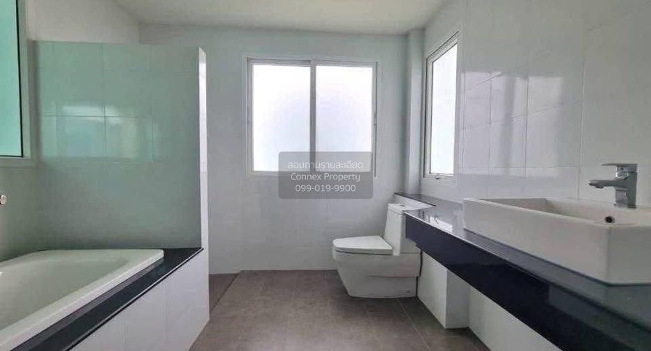 À vendre 5 chambres maison à Bang Lamung, Chonburi