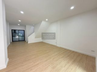 Reihenhaus zum Kauf mit 3 Zimmer in Chom Thong, Bangkok