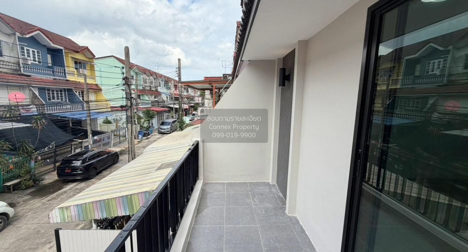 Reihenhaus zum Kauf mit 3 Zimmer in Chom Thong, Bangkok