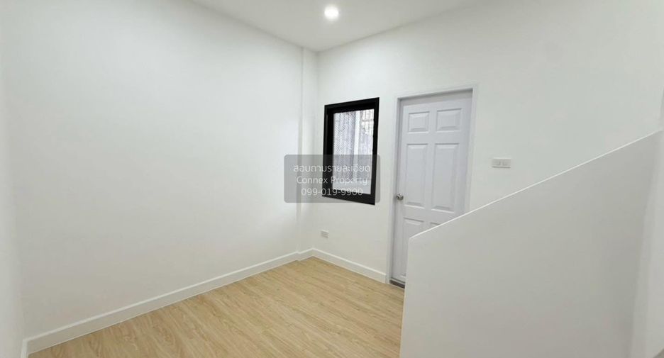 Reihenhaus zum Kauf mit 3 Zimmer in Chom Thong, Bangkok