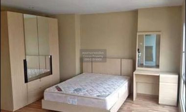 For sale 1 bed condo in Phra Khanong, Bangkok