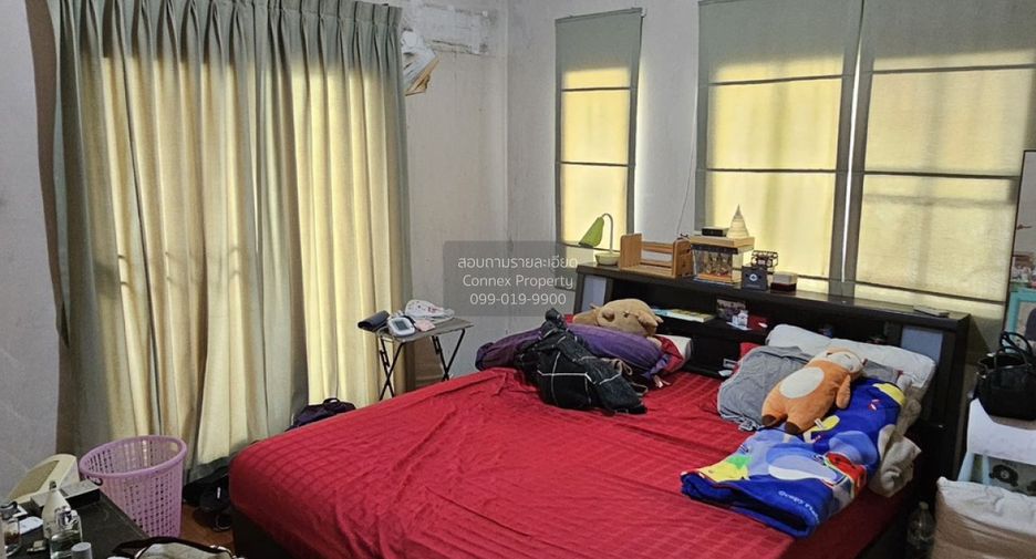 À vendre 3 chambres maison à Krathum Baen, Samut Sakhon