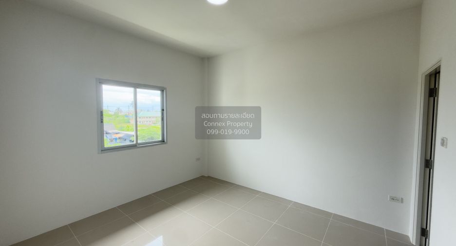 For sale 4 bedrooms townhouse in Sai Noi, Nonthaburi